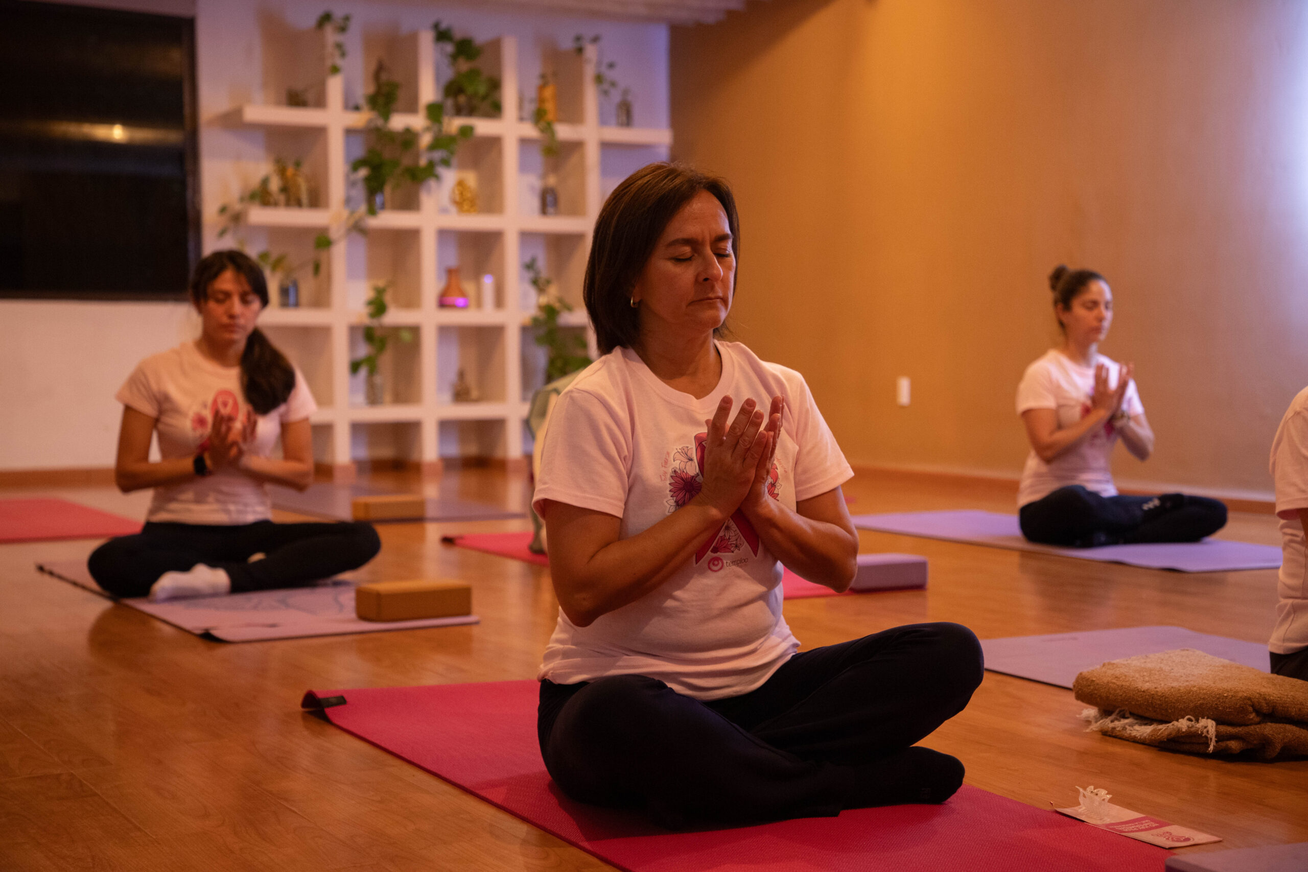 Temploo Mes Rosa scaled | Temploo Yoga Mats | Tapetes de Yoga